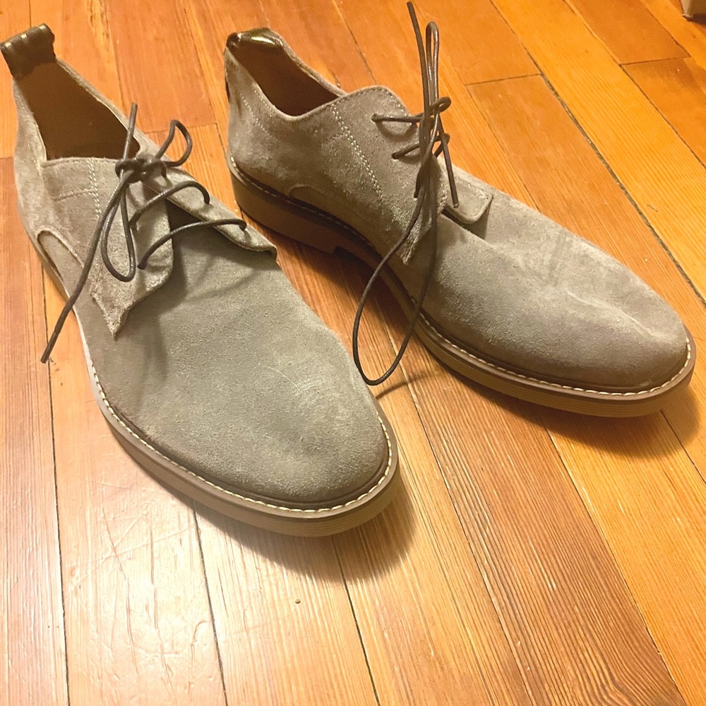 Steve Madden Gentrey Suede Gray Lace Up Oxfords